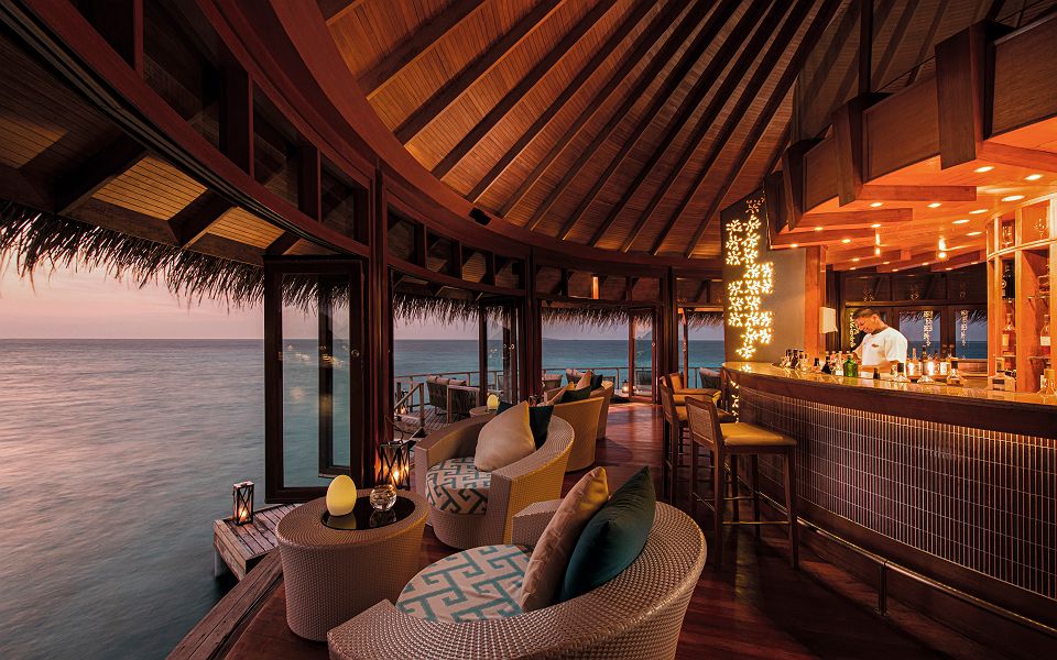 Constance Halaveli - Restaurant - Maldives 