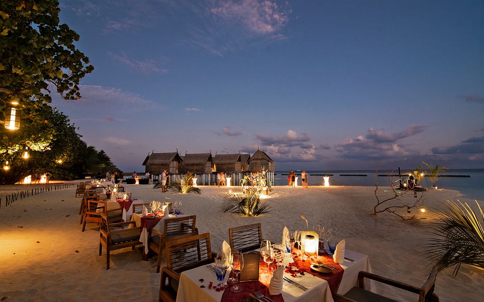 Constance Moofushi - Restaurants -Maldives 