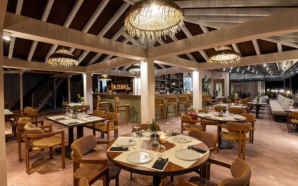 Petra Nera - Restaurants - Grèce 