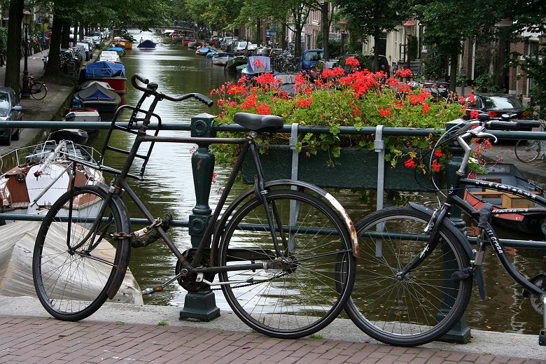 Vélos et fleurs à Amsterdam - Pays Bas (Hollande)