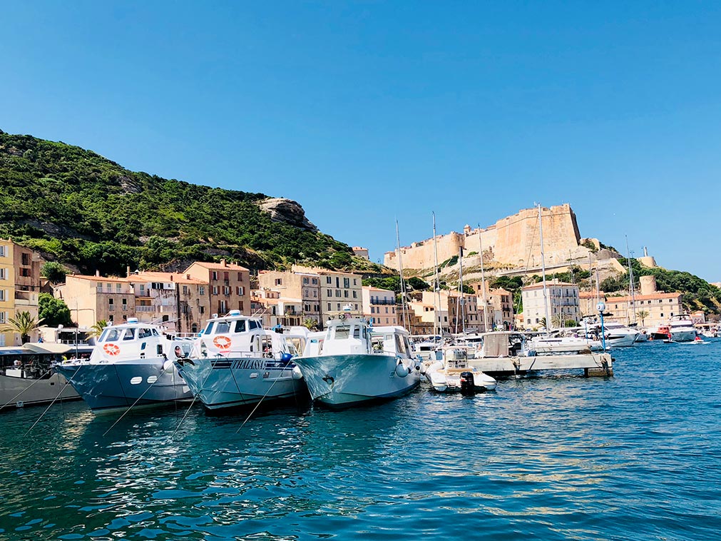 croisiere_amplitudes_corse_maquis_catamaran