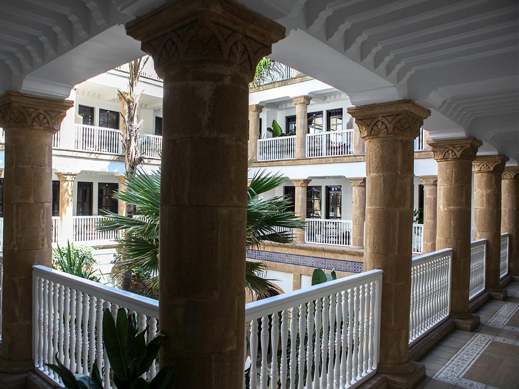 decouvrir_maroc_avec_amplitudes_hotel_heure_bleue_