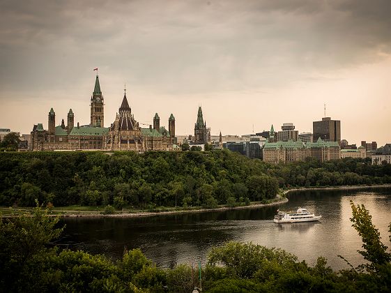 © DESTINATION ONTARIO Parlement