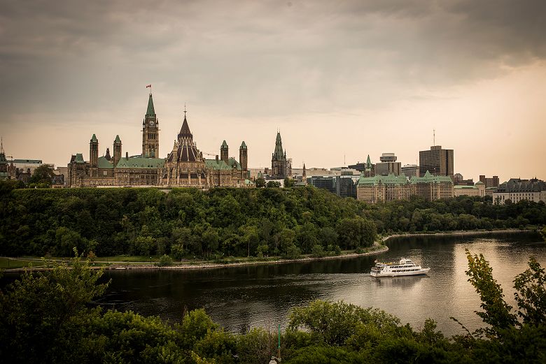 © DESTINATION ONTARIO Parlement