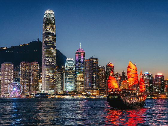 Vue sur la skyline d'Hong Kong au coucher du soleil - Chine