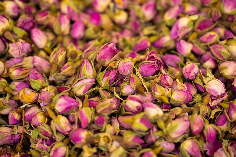 Roses séchées au Maroc