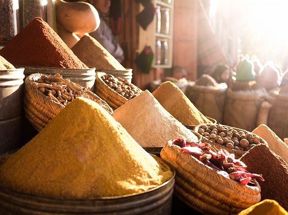 Epices sur le souk de Marrakech - Maroc