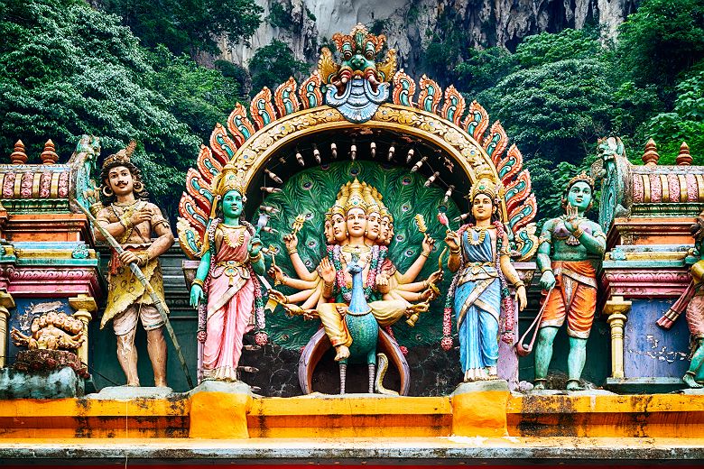 Temple Hindou dans les grottes de Batu à Kuala Lumpur - Malaisie