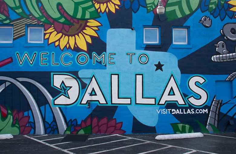 @Travel Texas street art Welcome to Dallas