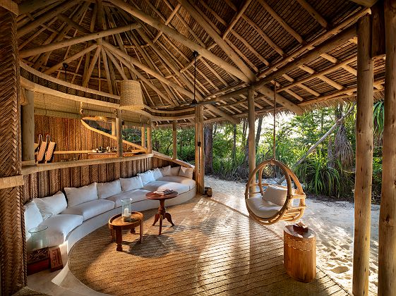 andBeyond Mnemba Island - salon extérieur d'une banda