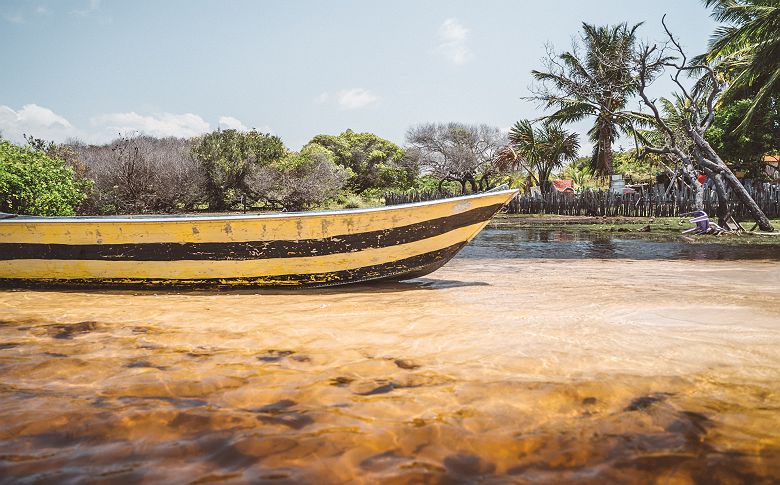 Pirogue de pêcheur dans le Nordeste