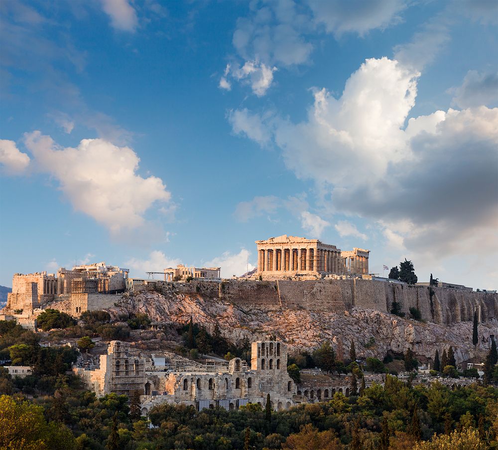 Grèce - Vue sur la colline d'Acropolis à Athènes