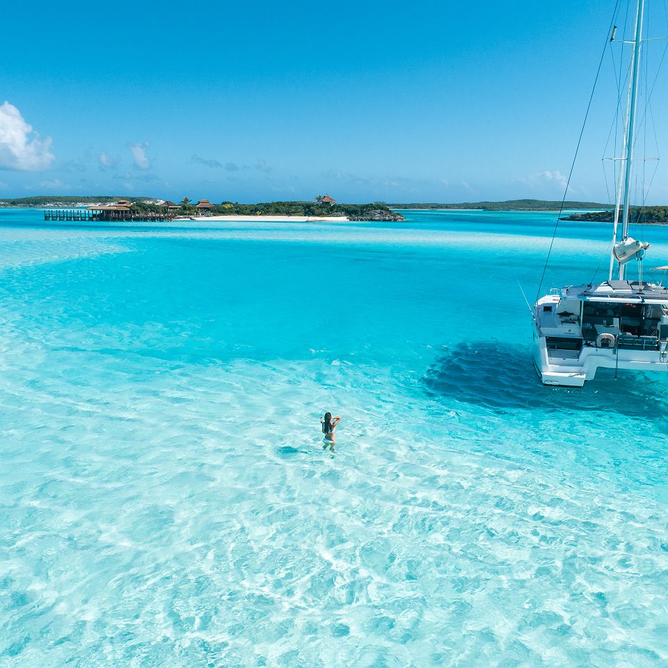 Dream Yacht Worldwide eau christaline catamaran