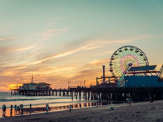 Los Angeles - Vue sur la jetée de Santa Monica au coucher de soleil