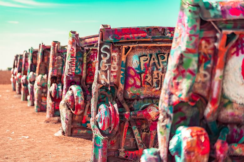 Cadillac Ranch sur la route 66 aux Etats Unis