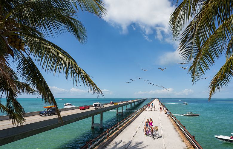 Pont Seven Mile Bridge vers les Keys - Floride, Etats-Unis