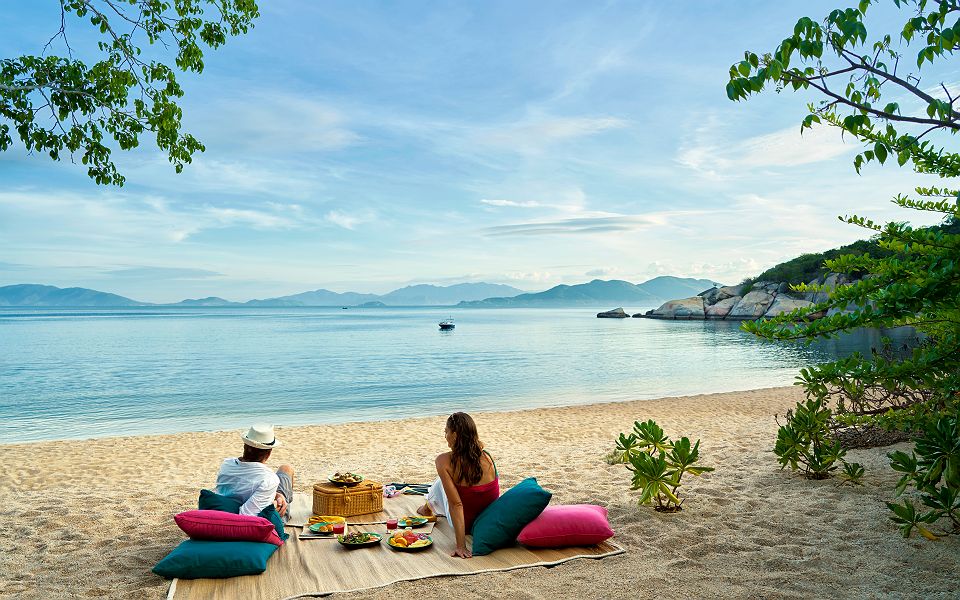   Six Senses Ninh Van Bay, Beach picnic - Nha Trang - Vietnam                      