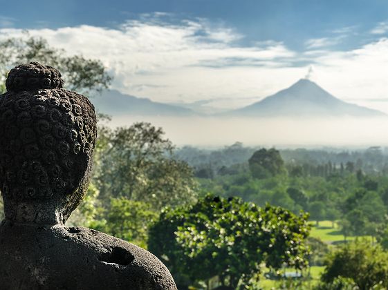 Temple bouddhiste de Borobudur près de Yogyakarta - Indonésie