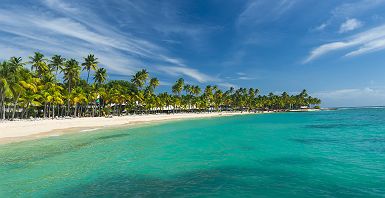 Guadeloupe - Vue de la plage Caravelle depuis la mer