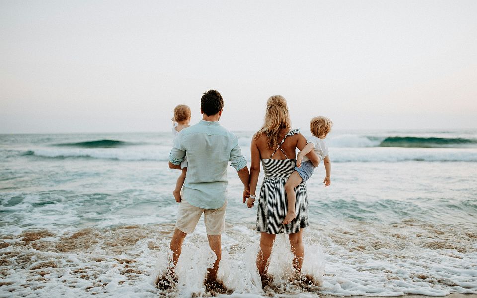 Famille à la plage
