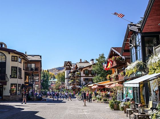  @Michelle_Raponi village de Vail
