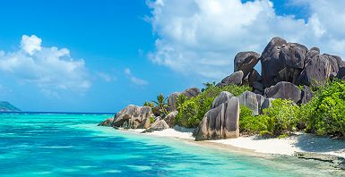 Seychelles - Vue sur la plage Anse Source d'Argent à l'île La Digue