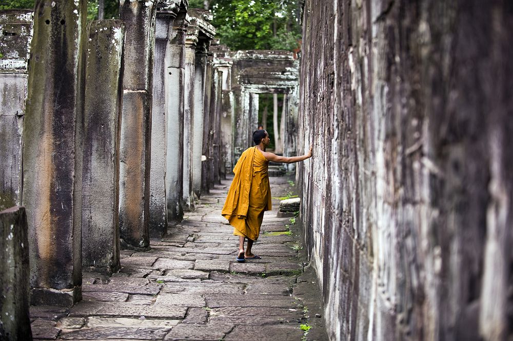 Moine à Angkor - Cambodge