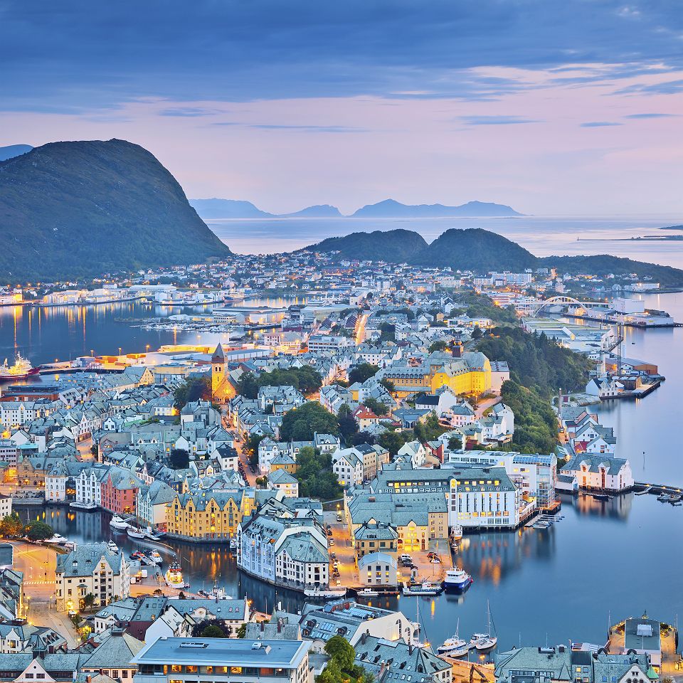 Norvège - Vue sur la ville d'Alesund