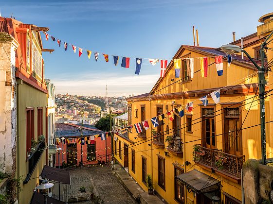 Chili - Façade des bâtiments colorés de Valparaiso