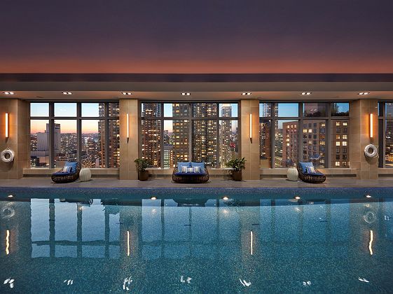 mandarin oriental piscine vue ville