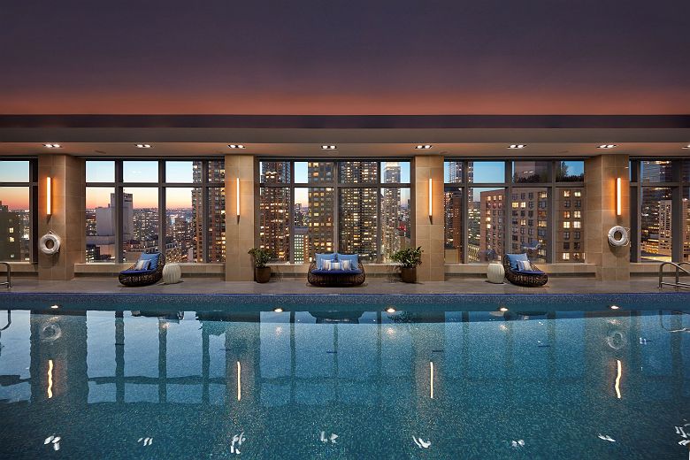 mandarin oriental piscine vue ville