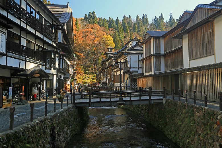 Automne à Ginzan Onsen - Japon