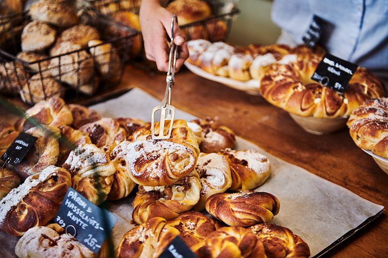 Cinnamon rolls