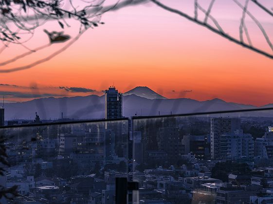 Lever de soleil à Tokyo
