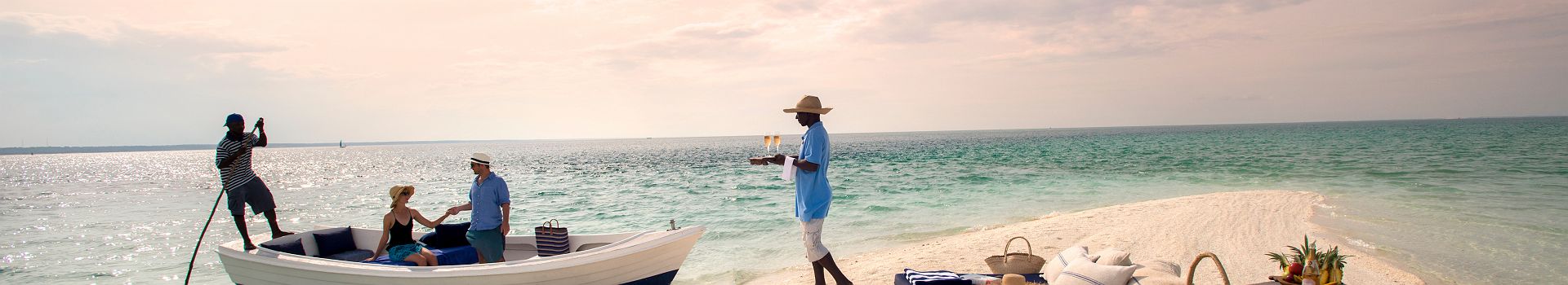 Pique-nique sur un banc de sable - andBeyond Benguerra Island