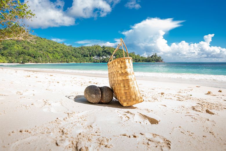 j6   ot seychelles
