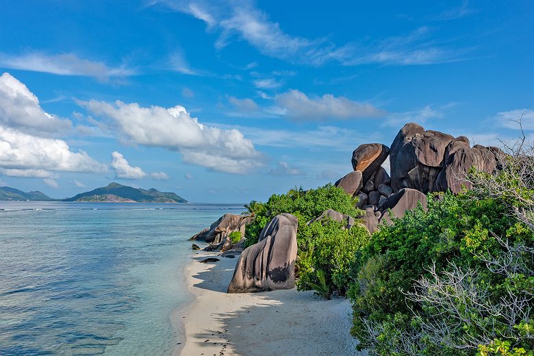 j9   la digue   ot seychelles
