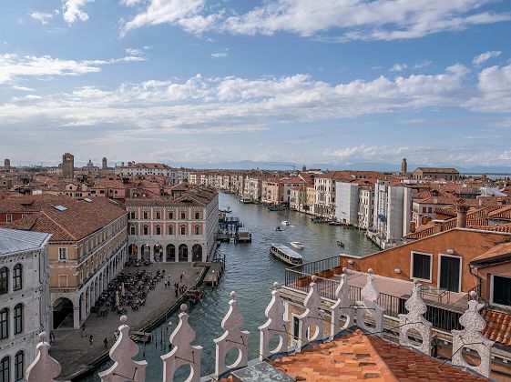 Vue aérienne de Venise et le Canal 