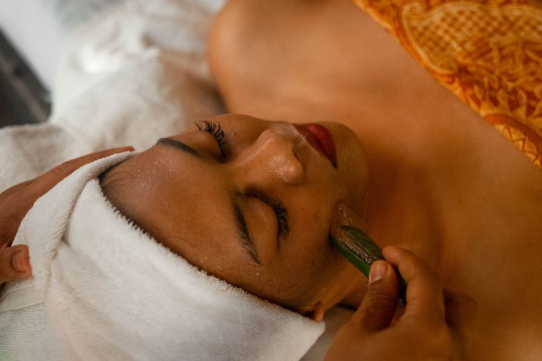 Traitement massage facial fivelements ubud