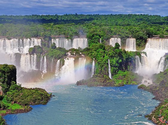 Les chutes d'Iguaçu au Brésil et en Argentine