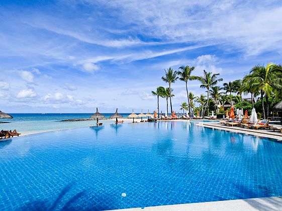 Sands Suits resort and spa - île
