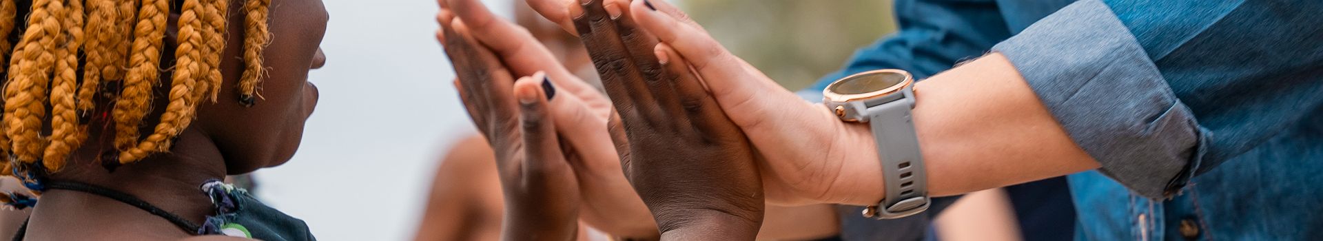 Rencontre avec les communautés locales depuis l'Azura Benguerra Island