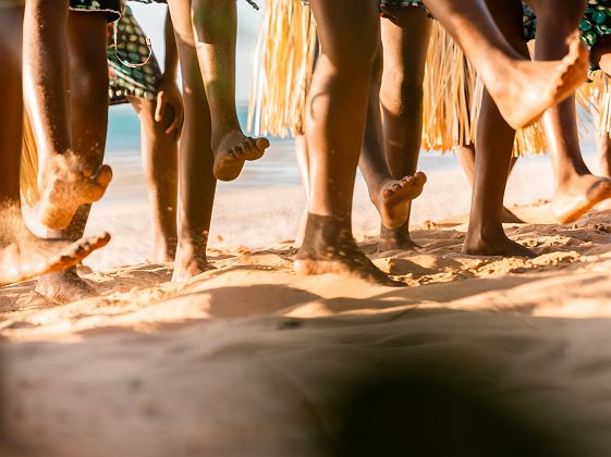 Danses locales à l'Azura Benguerra Island