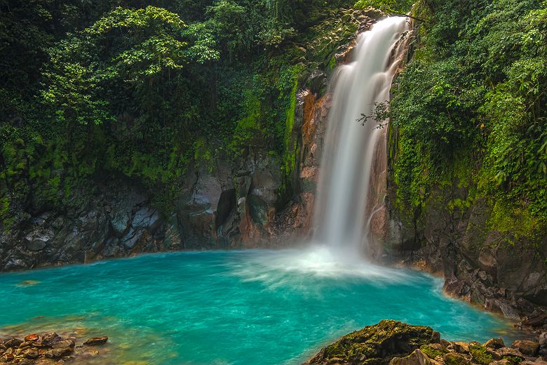 Cascade Rio Celeste - Costa Rica
