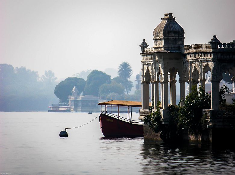 Inde - Vue sur le lac pichola à Udaipur