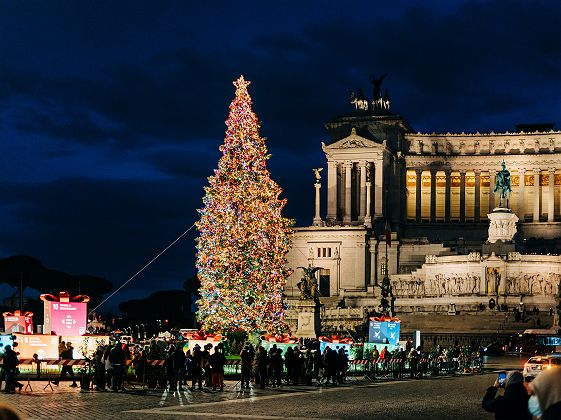 Sapin de noël à Piazza Venezia, Rome,