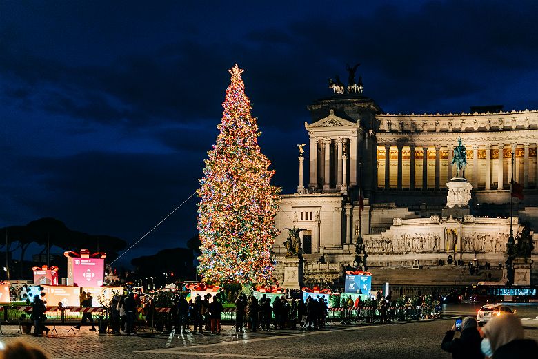 Sapin de noël à Piazza Venezia, Rome,