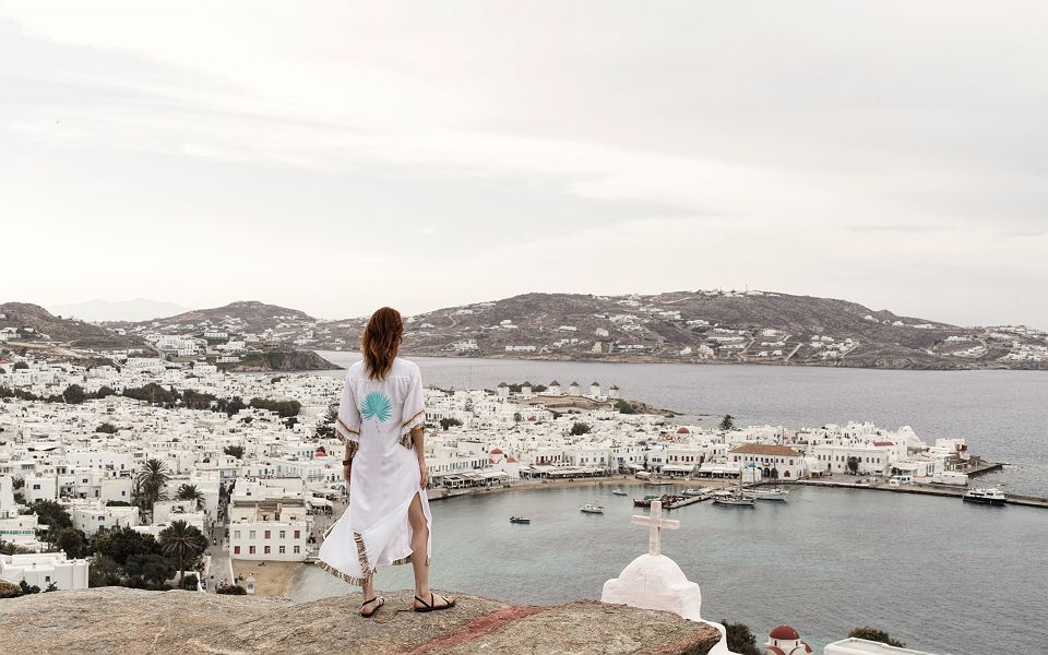 Deos Mykonos - Gauche - Grèce 