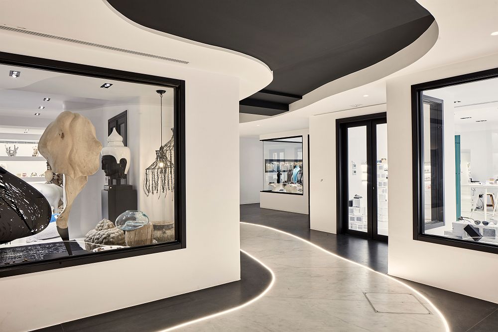 Royal Myconian - Diapo - Grèce