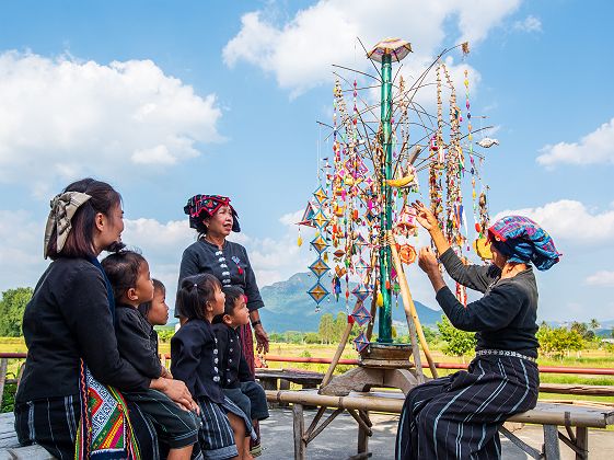 Femmes Tai Dam - Thaïlande